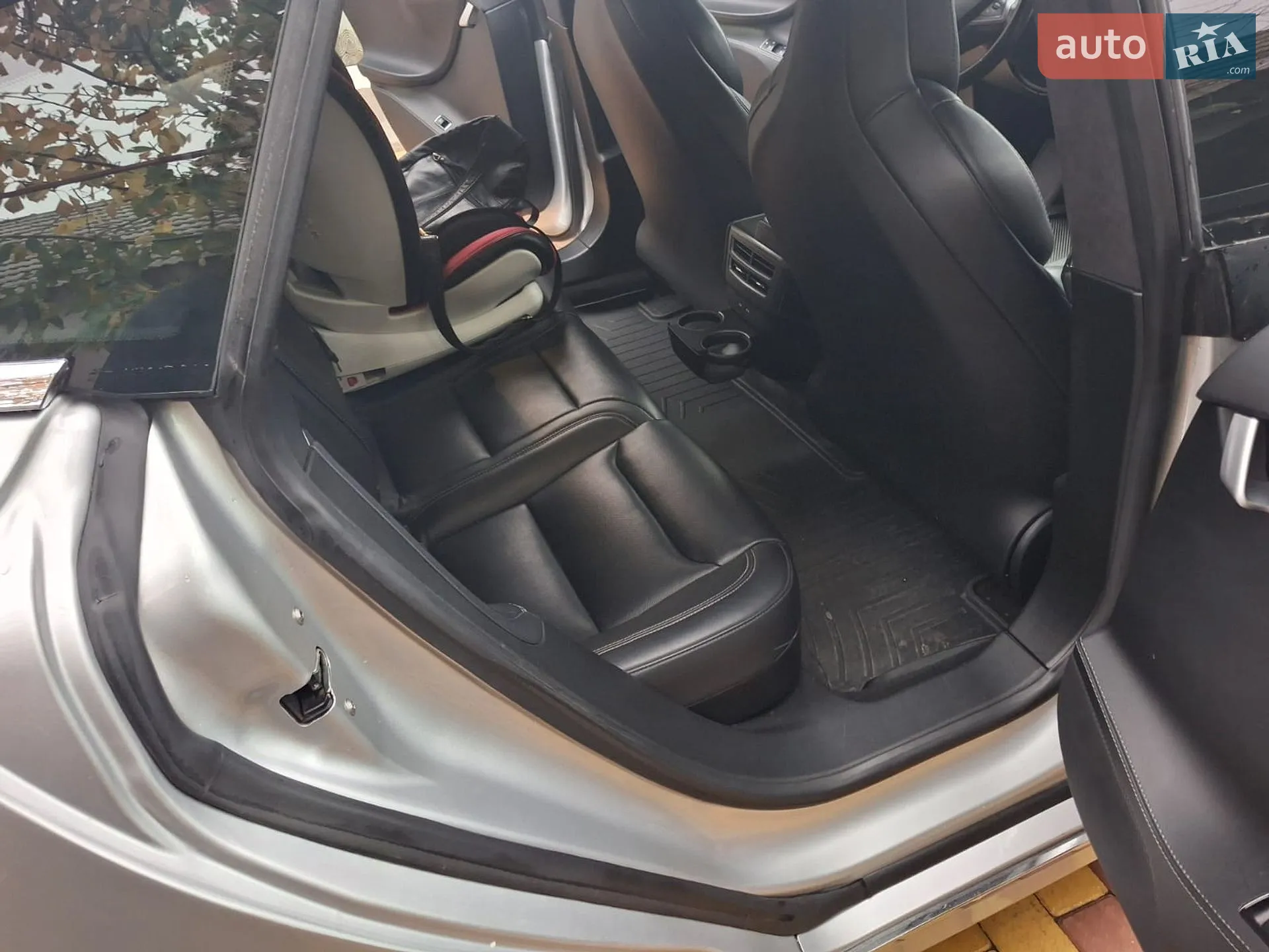 2018 Tesla Model S - мініатюра 3