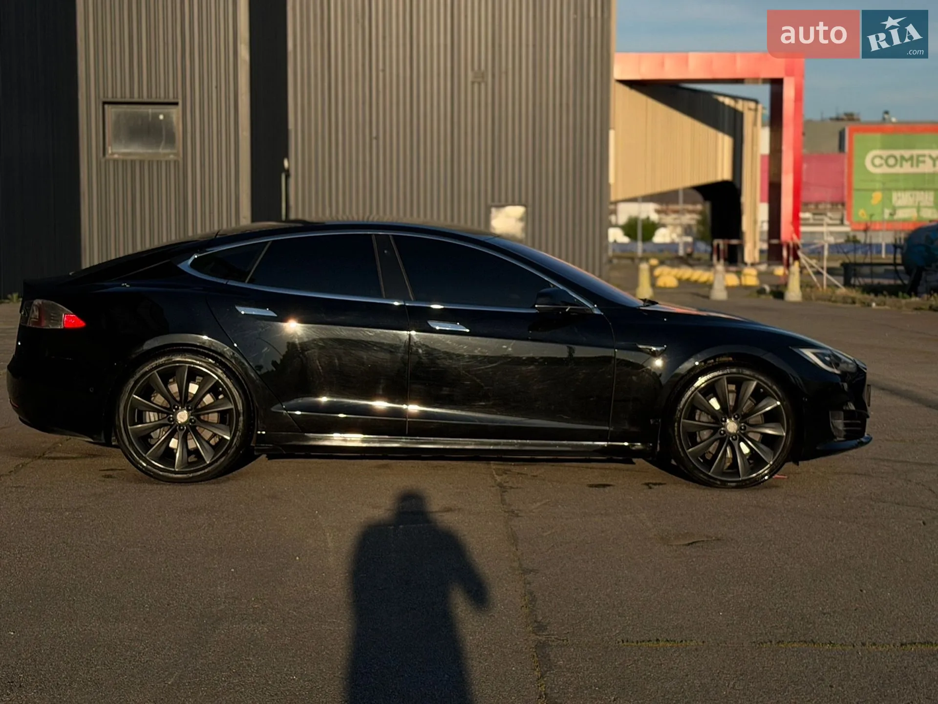 2017 Tesla Model S - мініатюра 9
