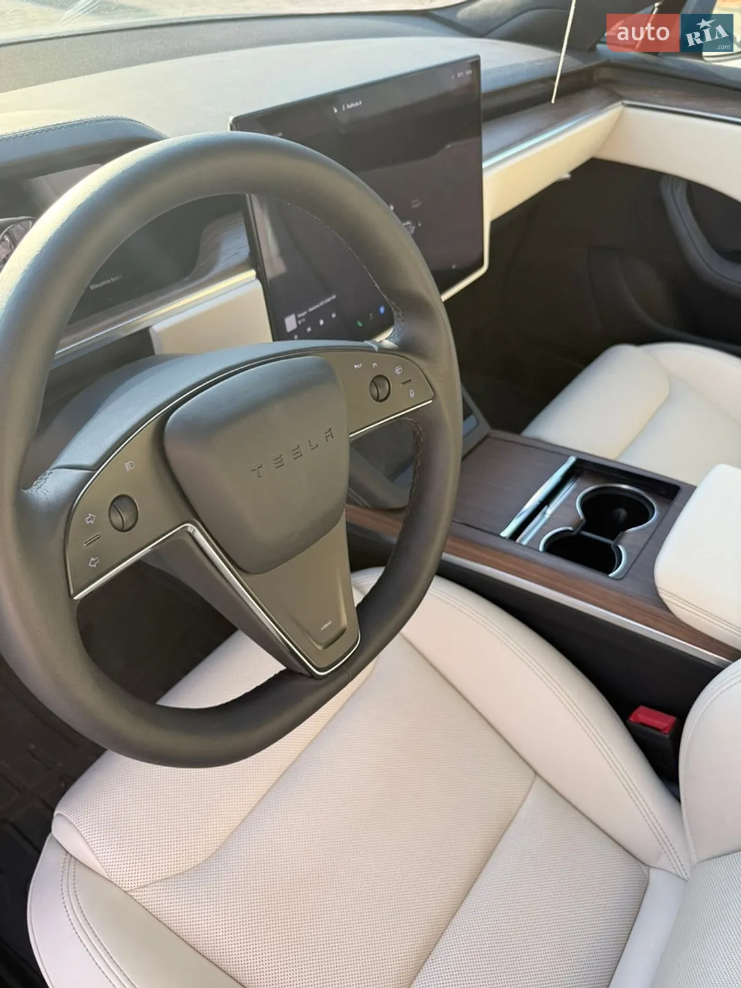 2022 Tesla Model S - мініатюра 18