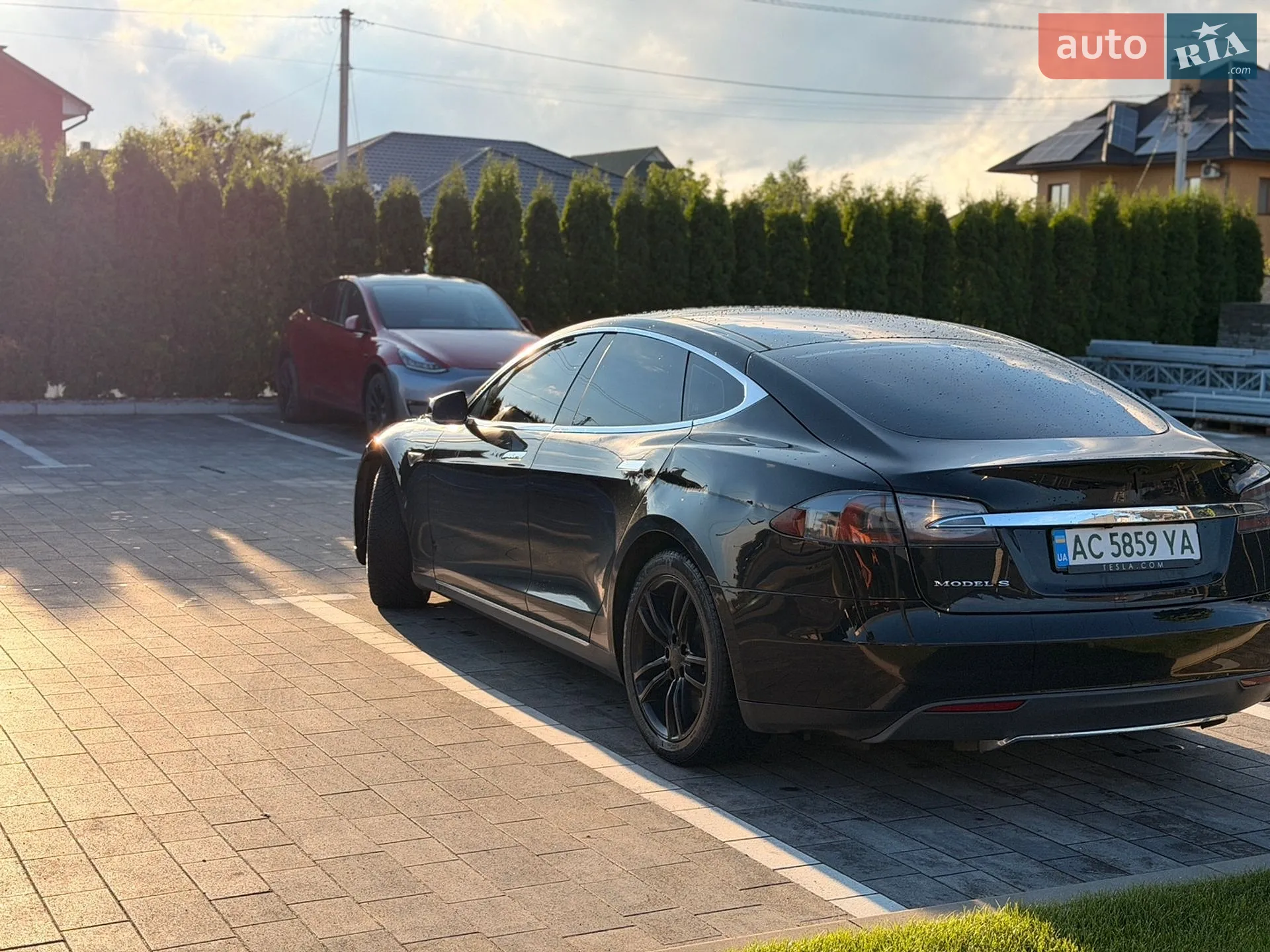 2014 Tesla Model S - мініатюра 12