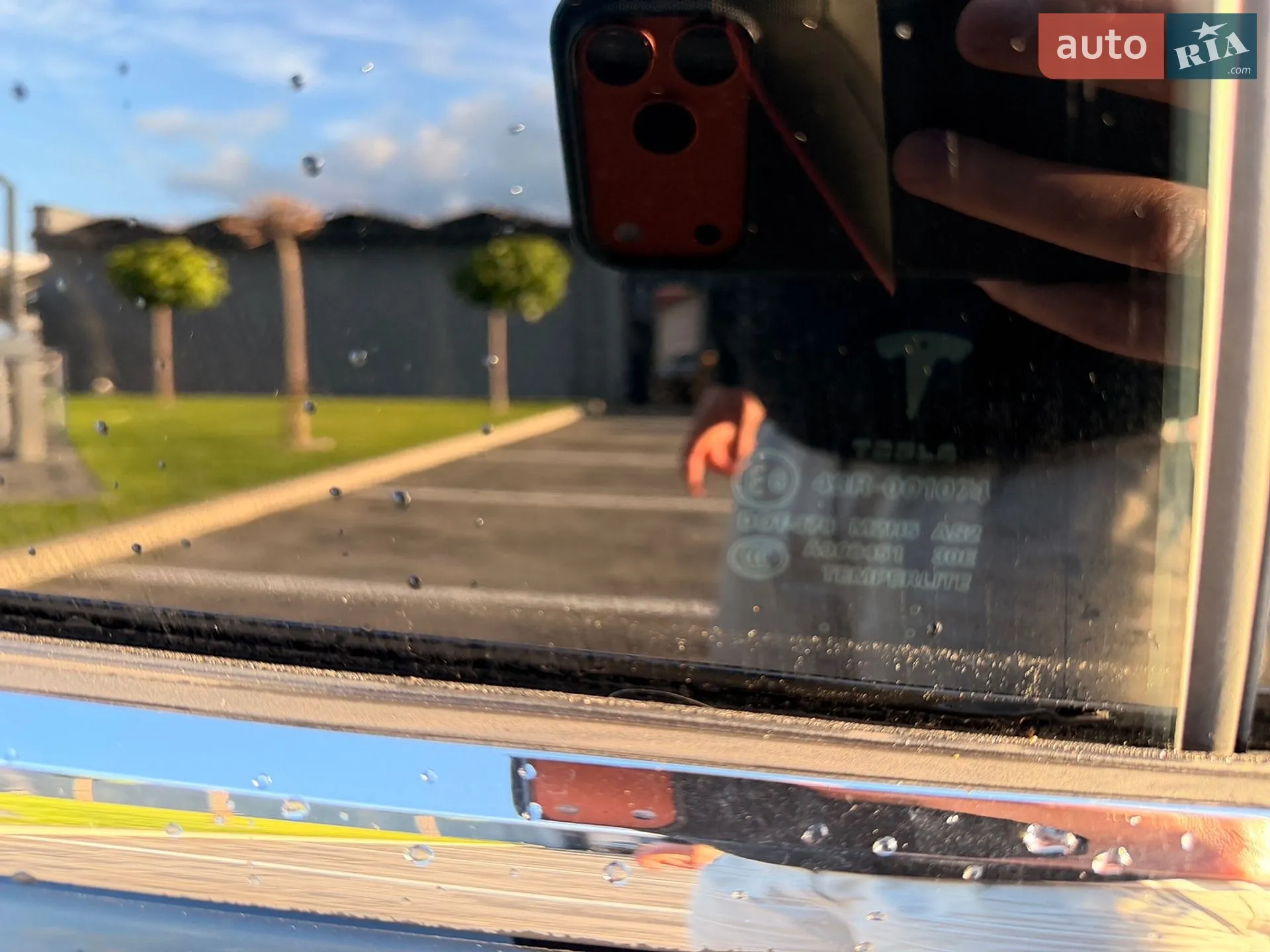 2014 Tesla Model S - мініатюра 40
