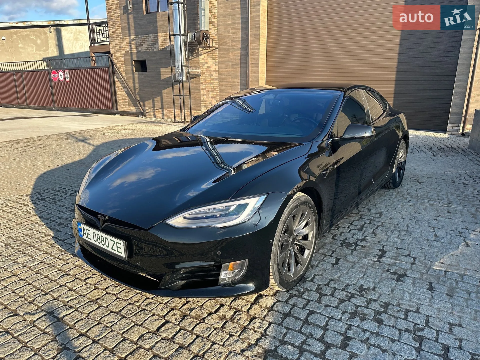 2018 Tesla Model S - мініатюра 8