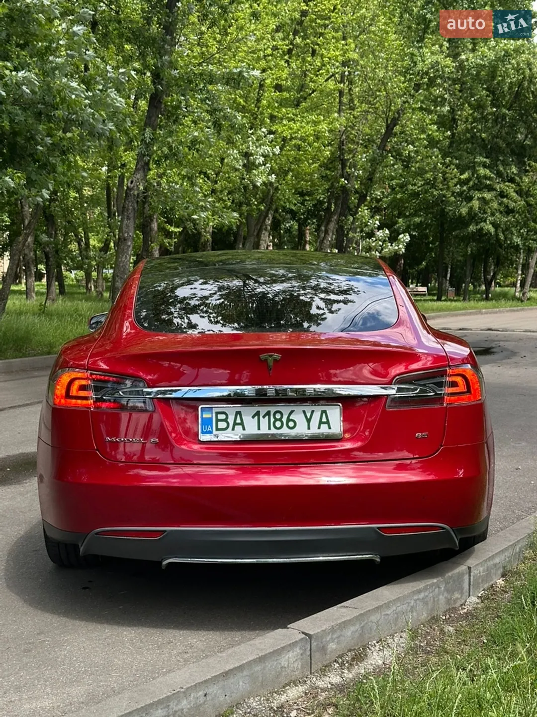 2014 Tesla Model S - мініатюра 7