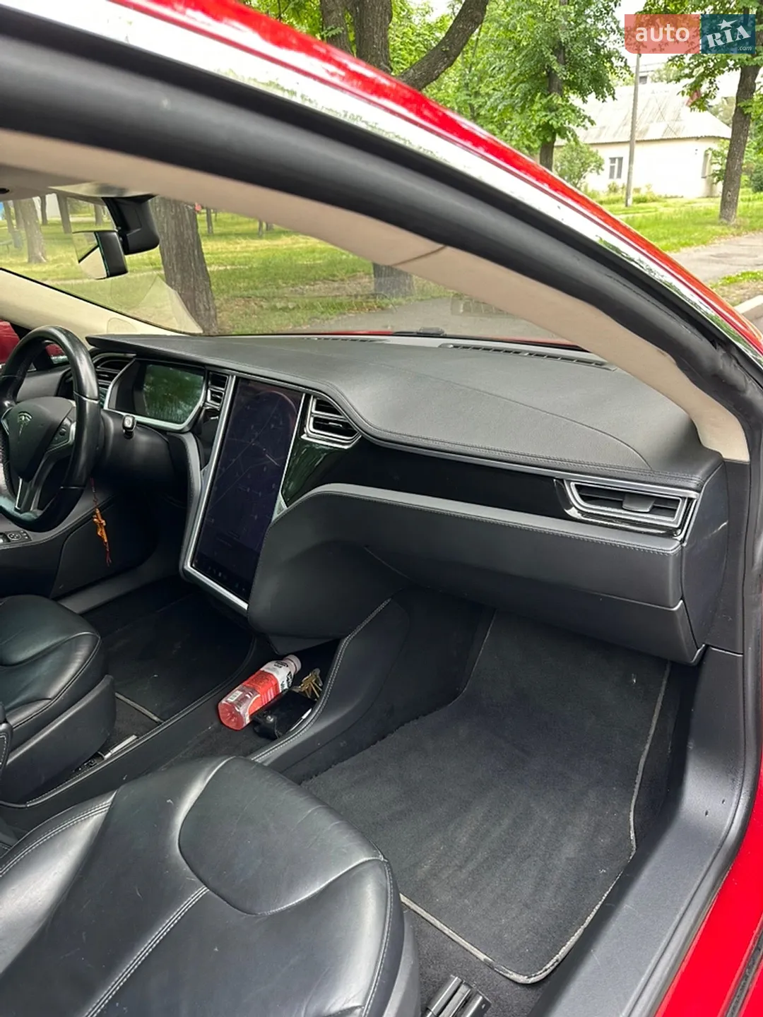 2014 Tesla Model S - мініатюра 26