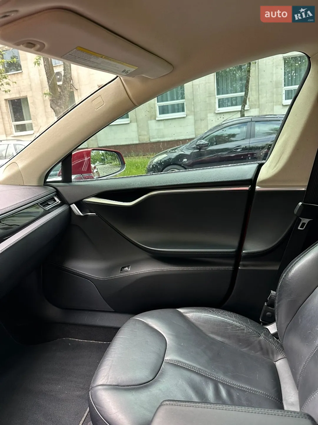 2014 Tesla Model S - мініатюра 30