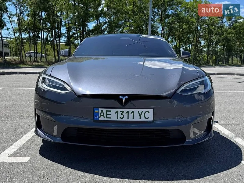 Tesla Model S 2022