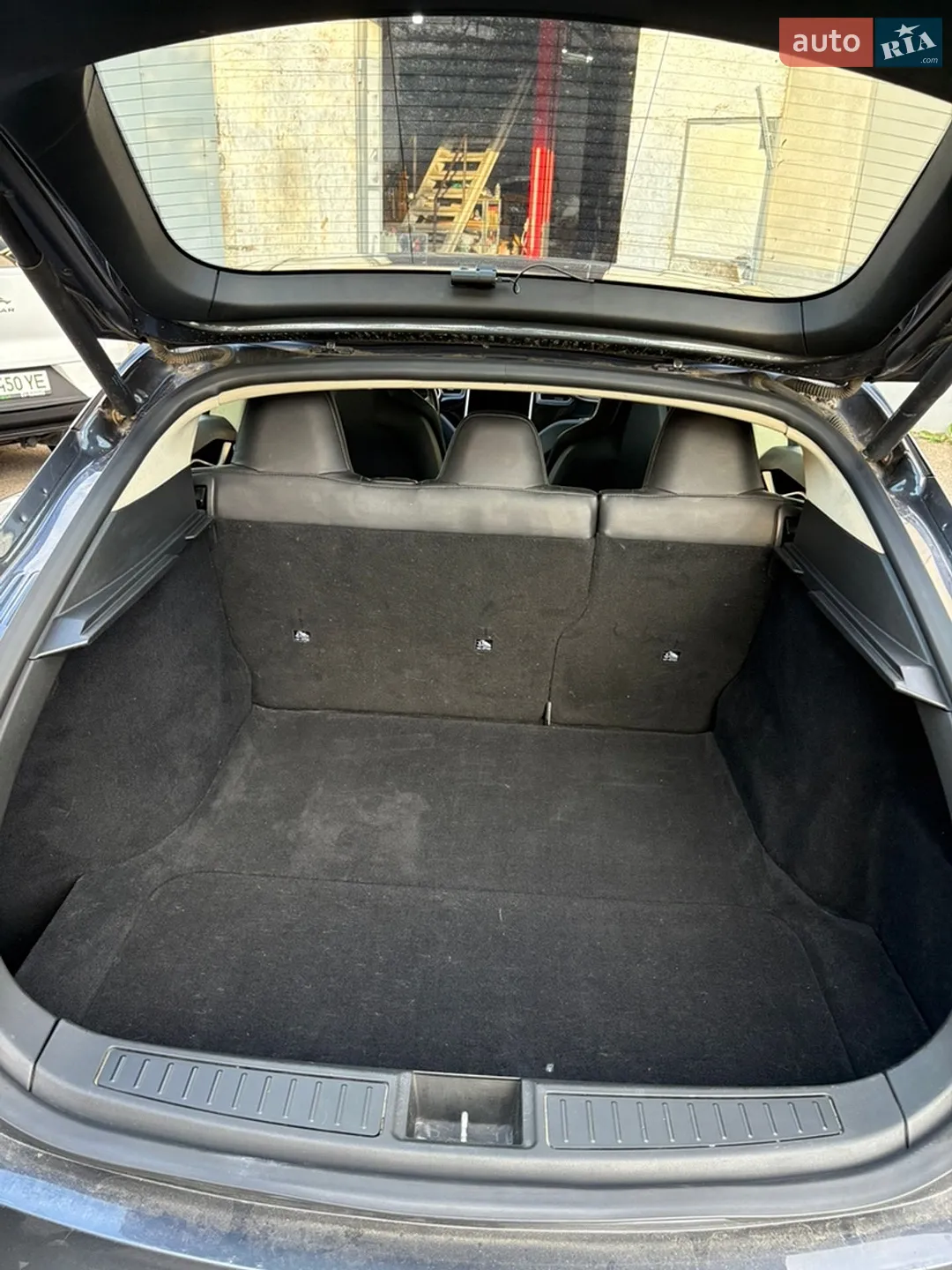 2014 Tesla Model S - мініатюра 19