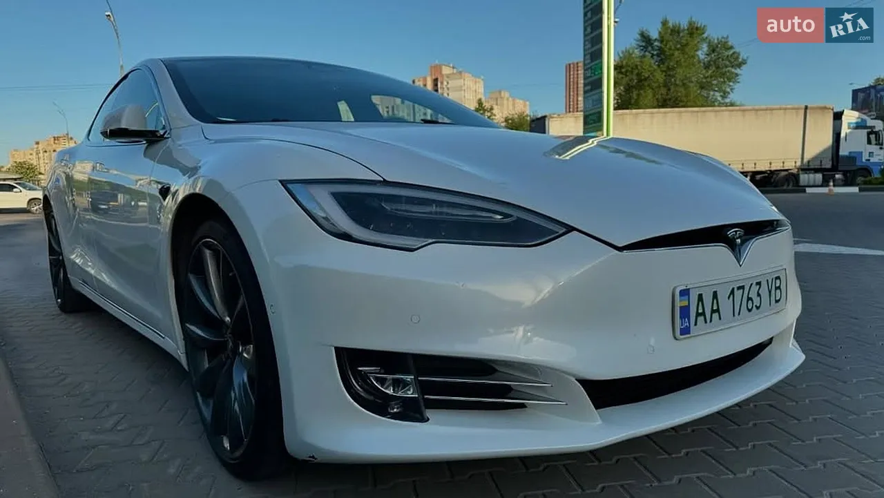 2016 Tesla Model S - мініатюра 17