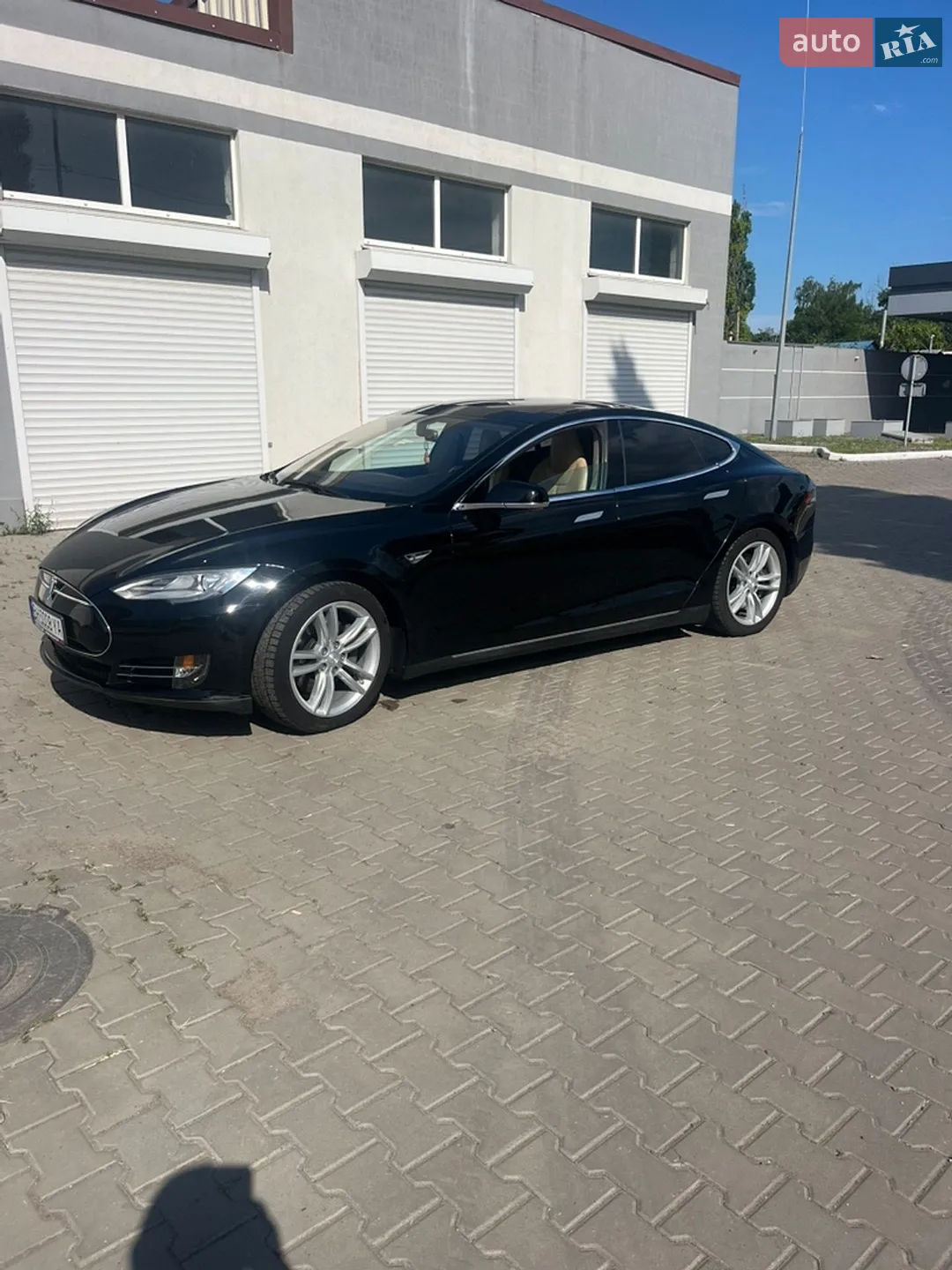 2013 Tesla Model S - мініатюра 2
