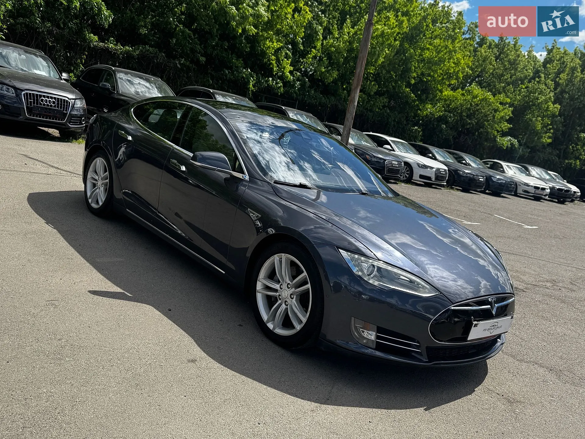 2015 Tesla Model S - мініатюра 4