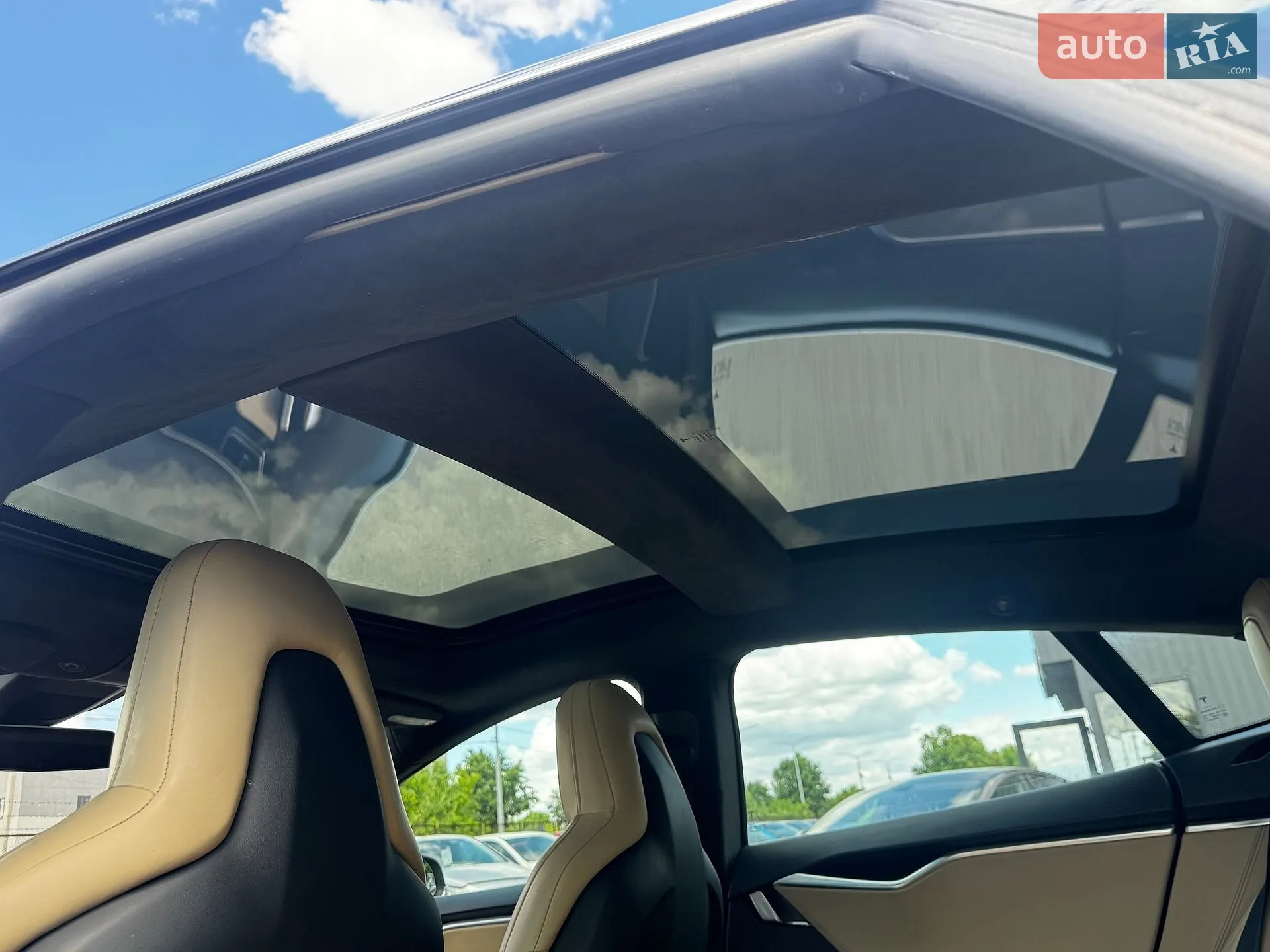 2015 Tesla Model S - мініатюра 21
