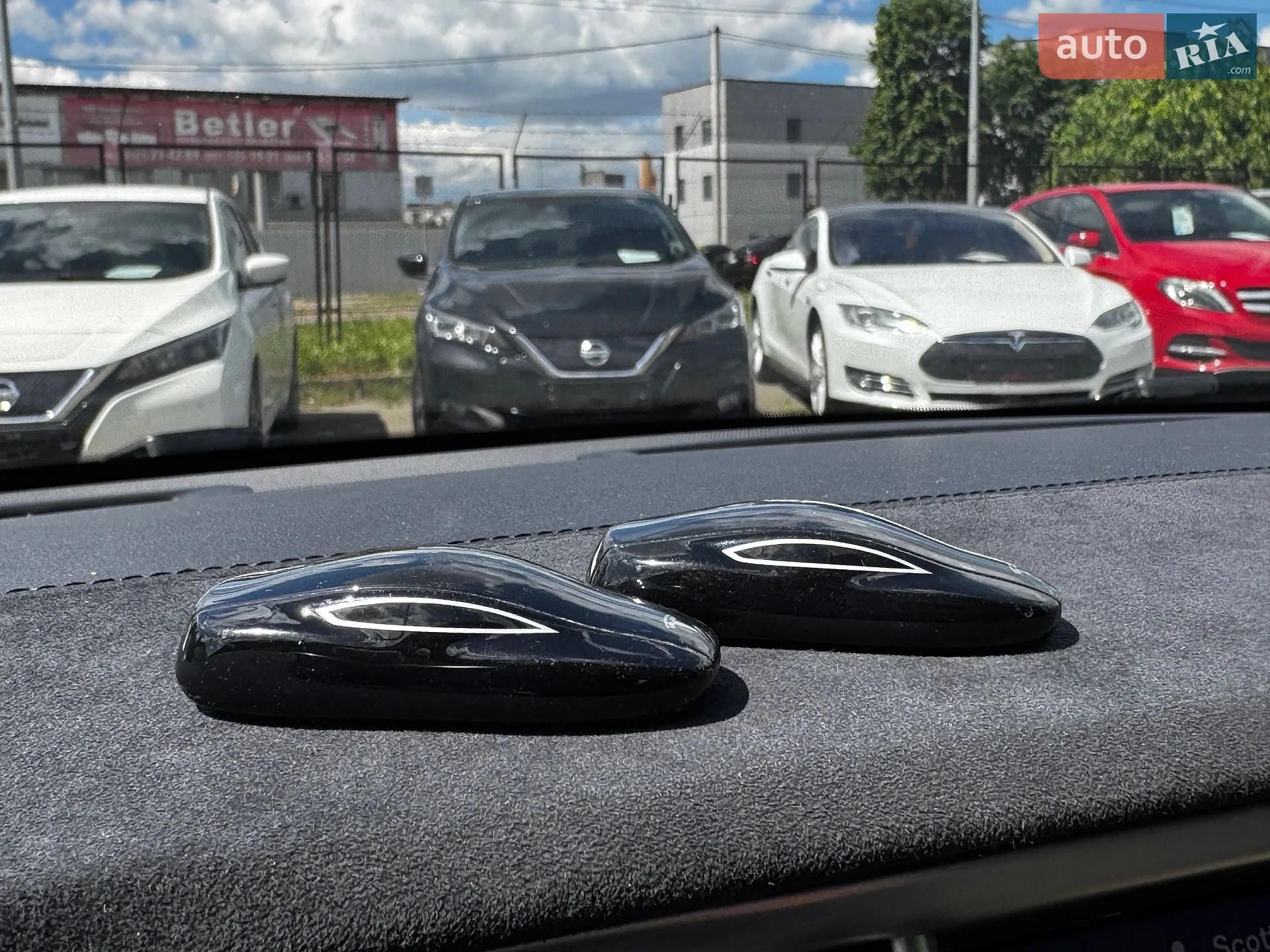 2015 Tesla Model S - мініатюра 36
