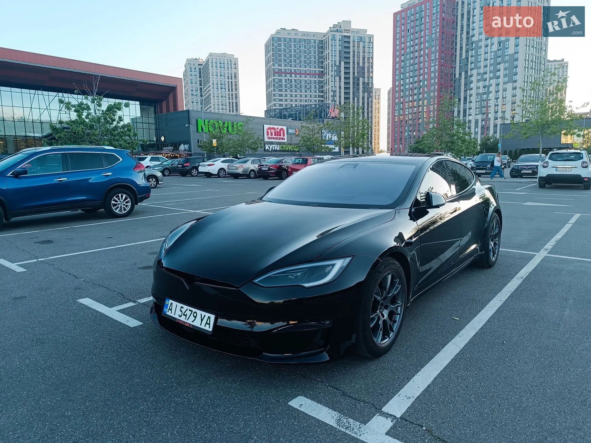 2022 Tesla Model S - мініатюра 2