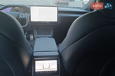 Лифтбек Tesla Model S 2022 в Киеве