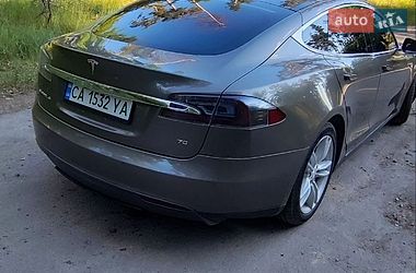 Лифтбек Tesla Model S 2016 в Черкассах фото 7 Лифтбек Tesla Model S 2016 в Черкассах