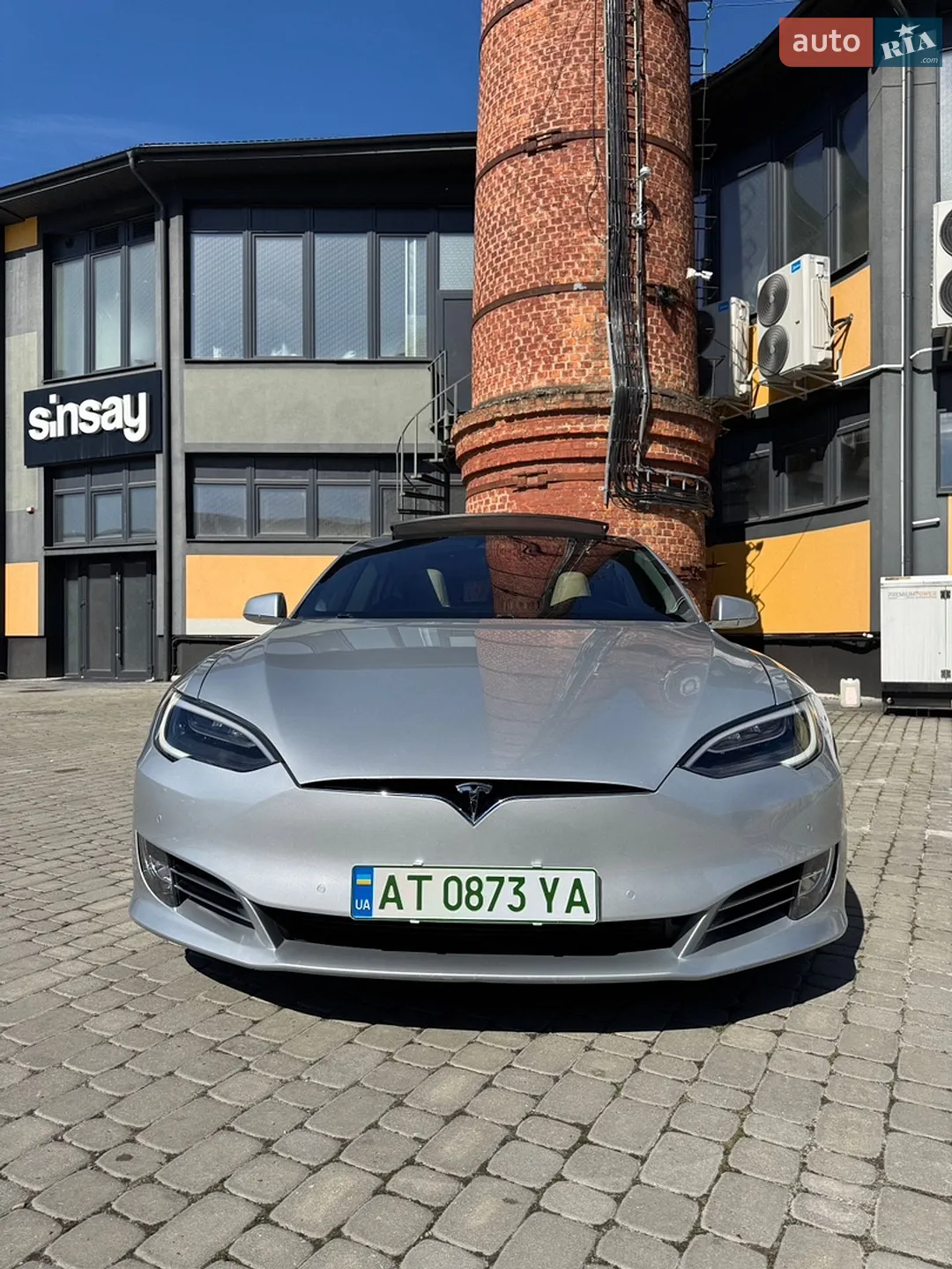 2016 Tesla Model S - мініатюра 3