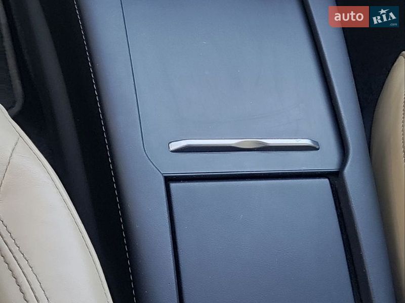Лифтбек Tesla Model S 2016 в Черкассах фото 12 Лифтбек Tesla Model S 2016 в Черкассах