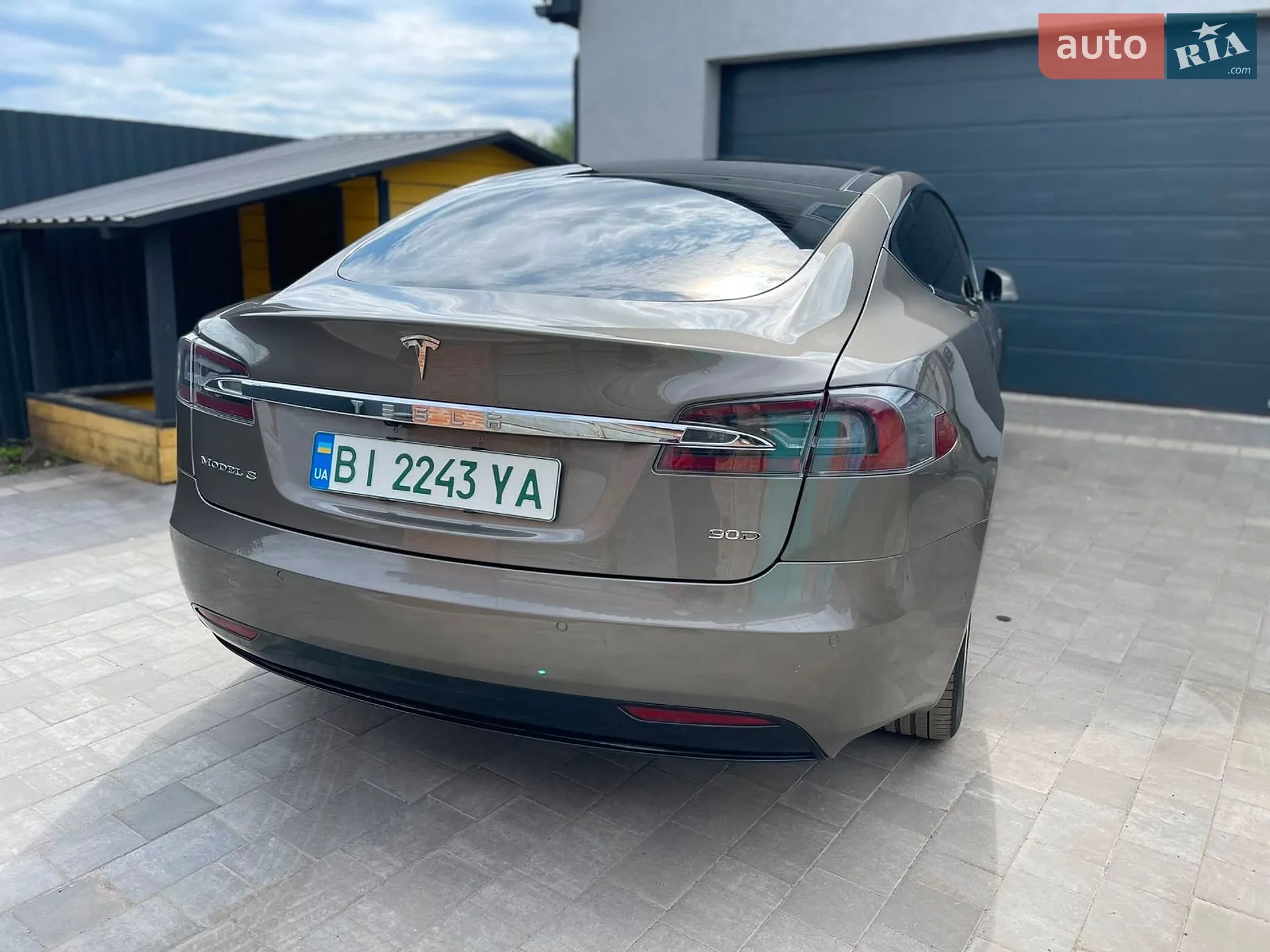 2016 Tesla Model S - мініатюра 18