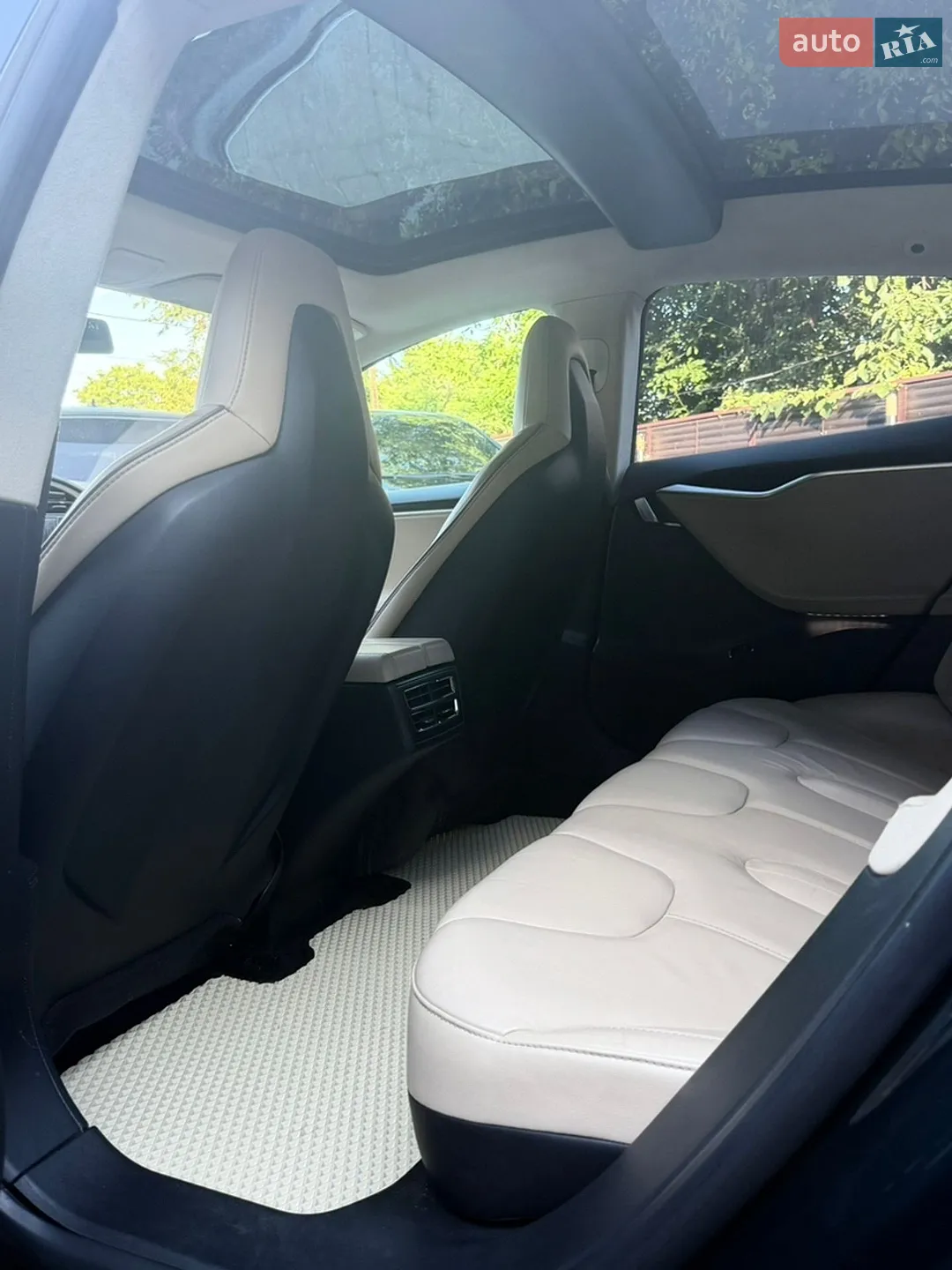 2012 Tesla Model S - мініатюра 6