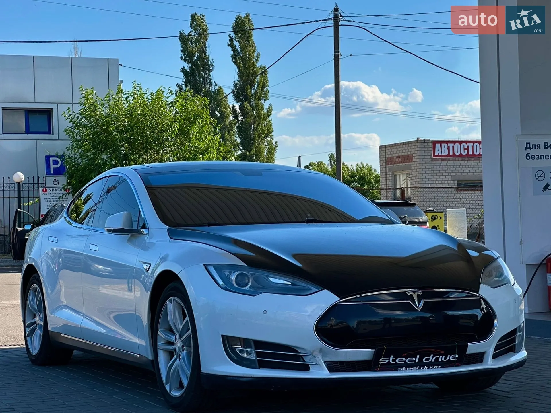2013 Tesla Model S - мініатюра 3