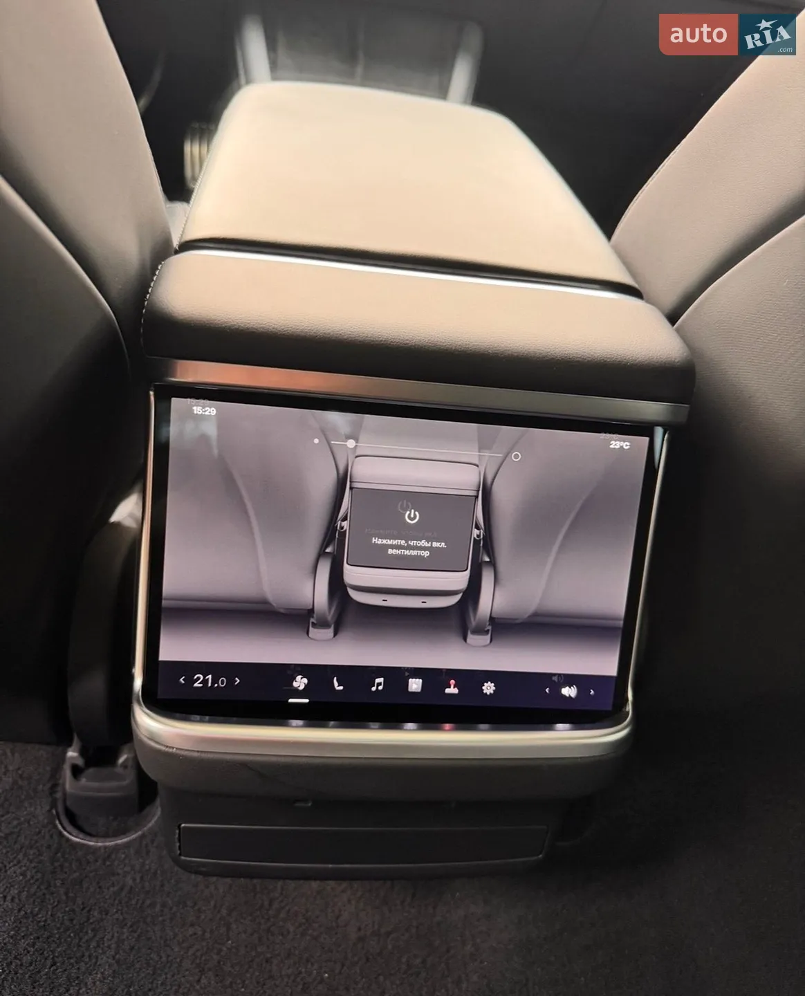 2022 Tesla Model S - мініатюра 21