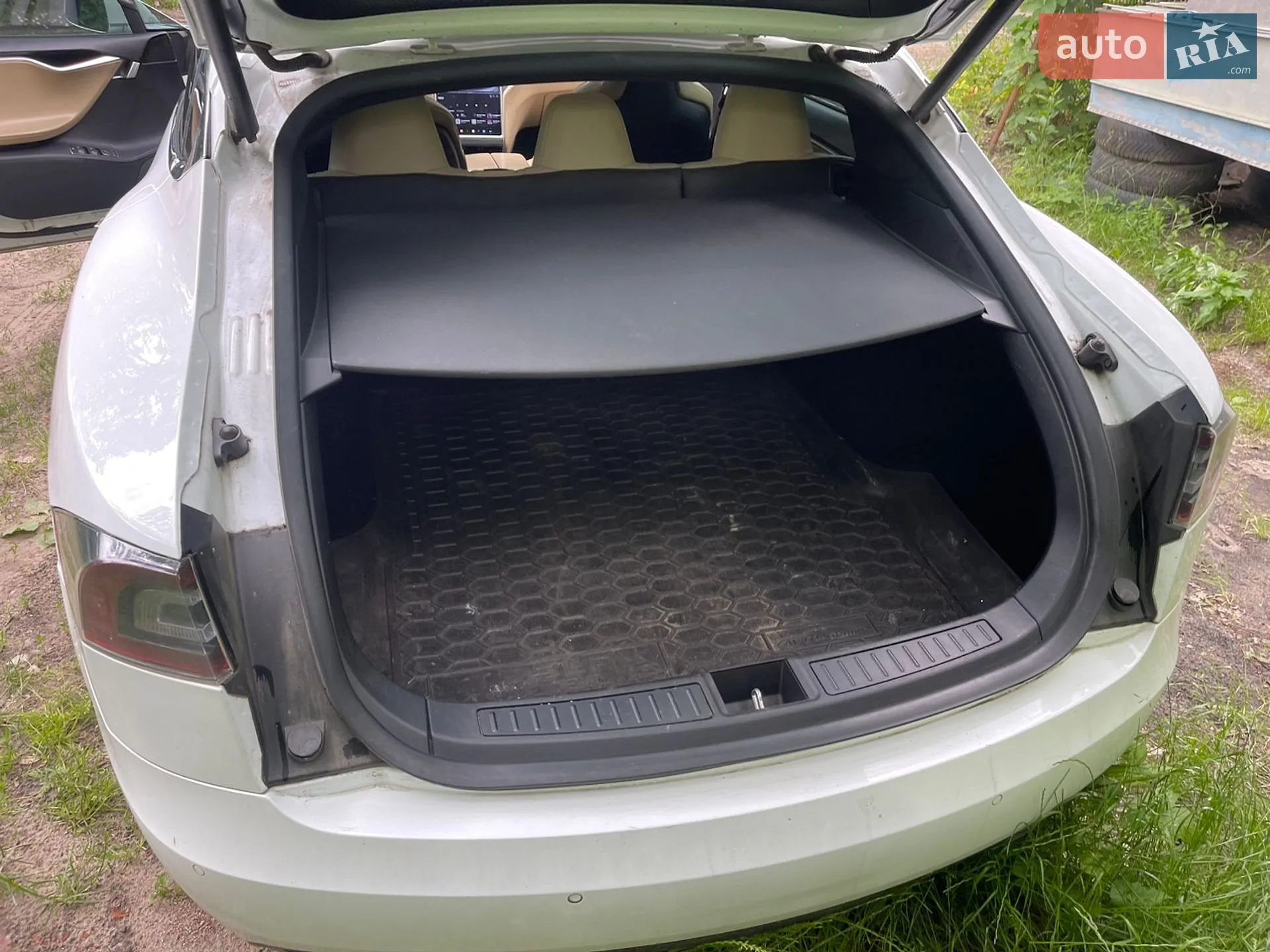 2016 Tesla Model S - мініатюра 12