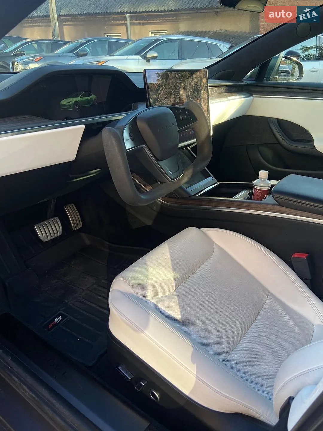 2021 Tesla Model S - мініатюра 9