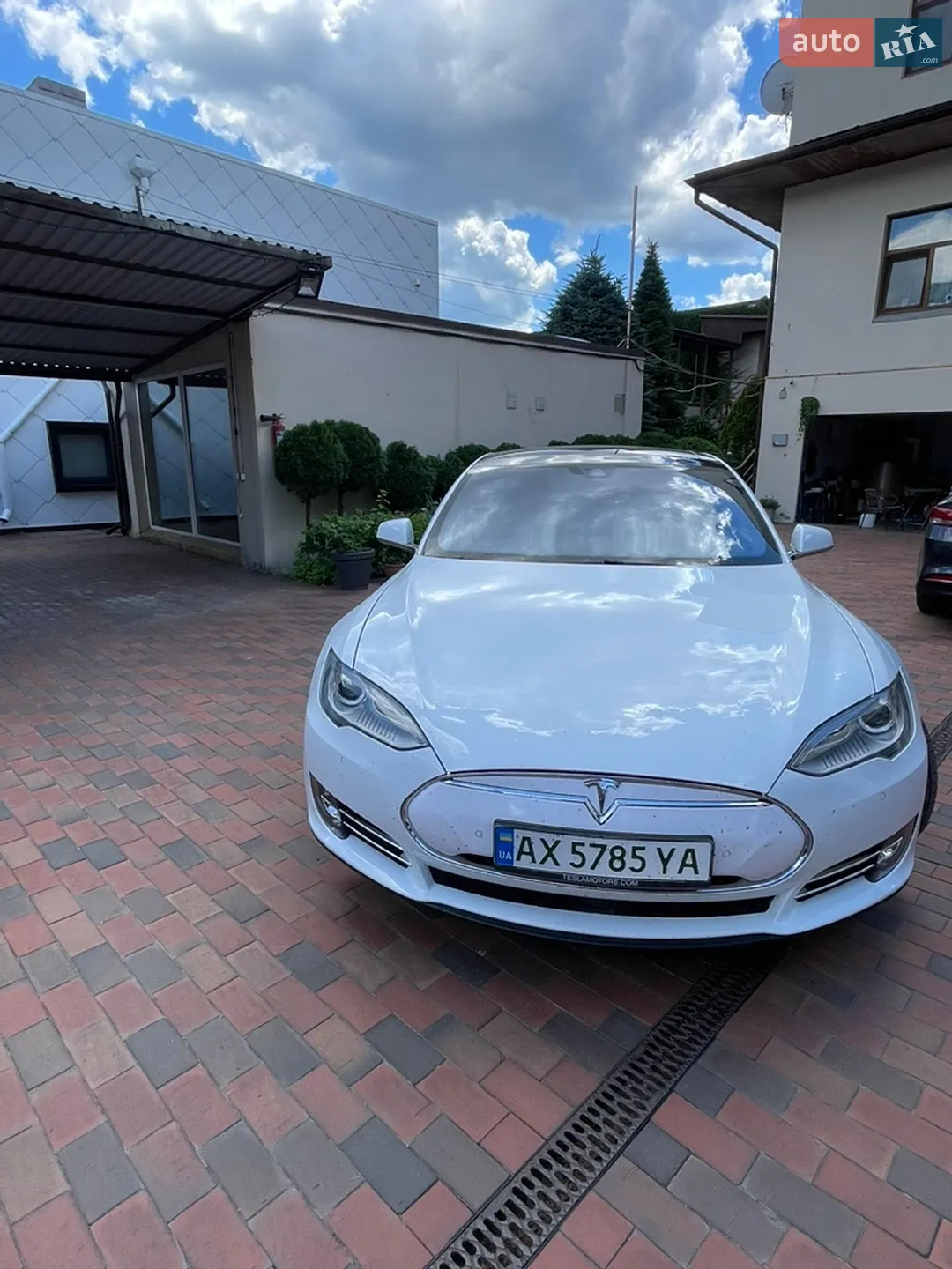 2016 Tesla Model S - мініатюра 9