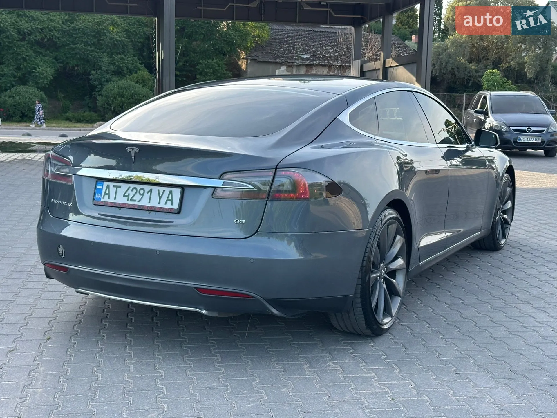 2014 Tesla Model S - мініатюра 18