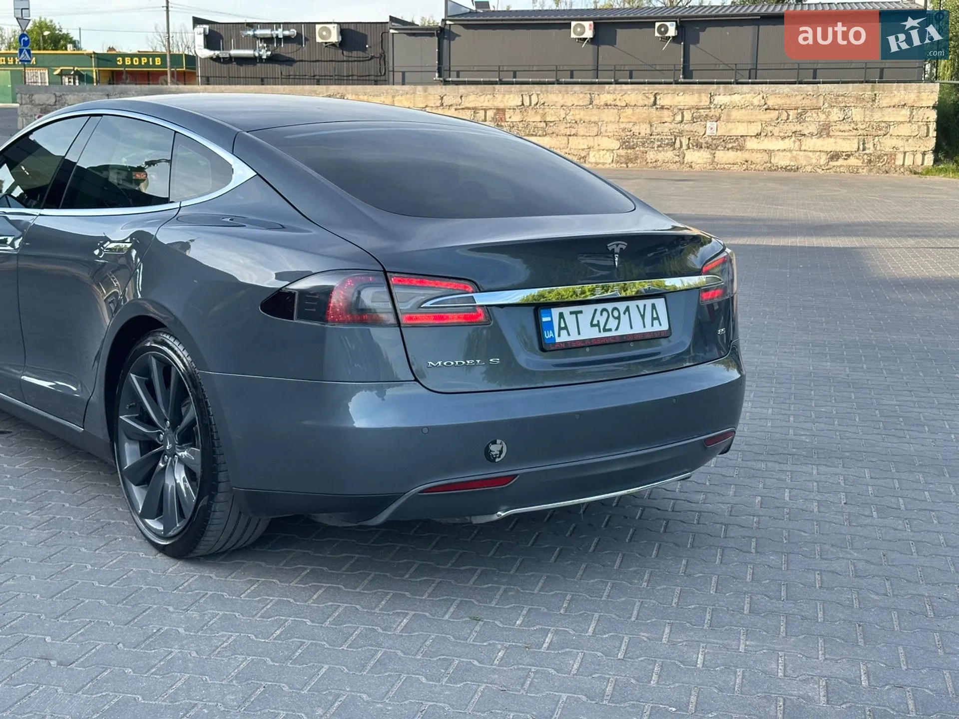 2014 Tesla Model S - мініатюра 24