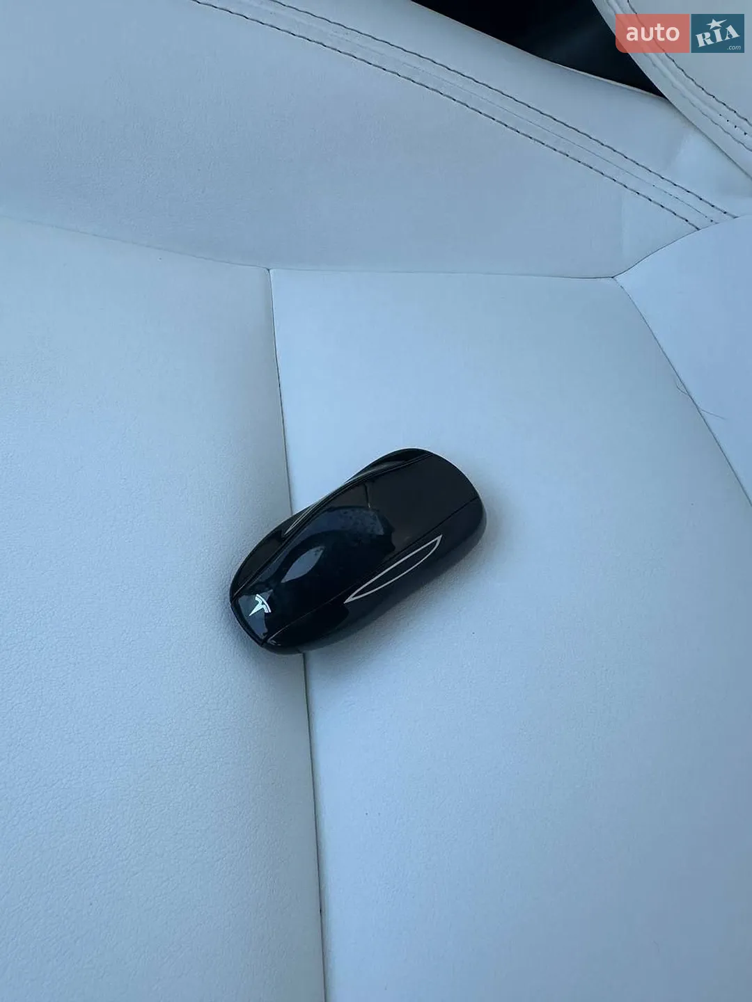 2020 Tesla Model S - мініатюра 37