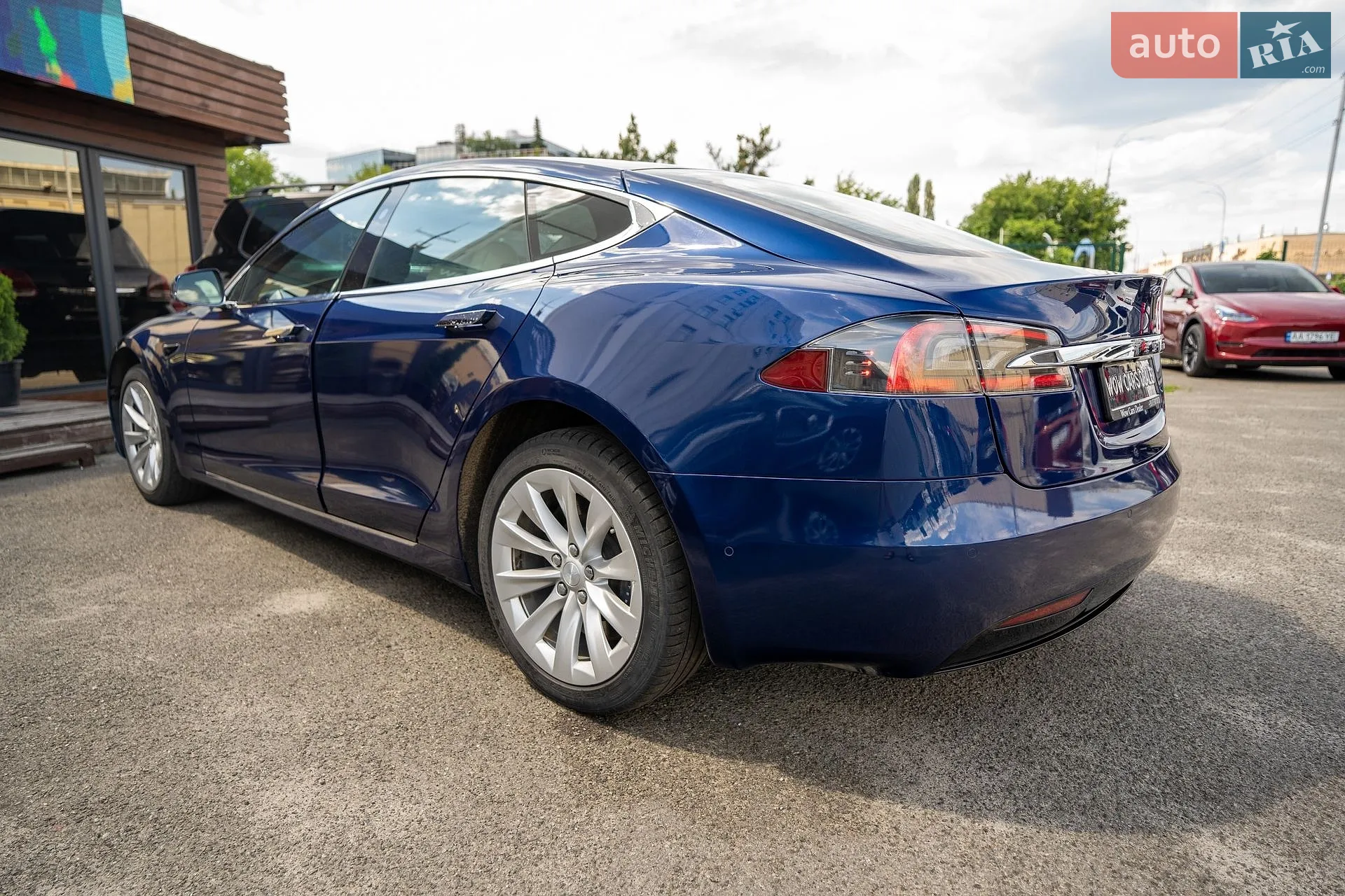 2019 Tesla Model S - мініатюра 10