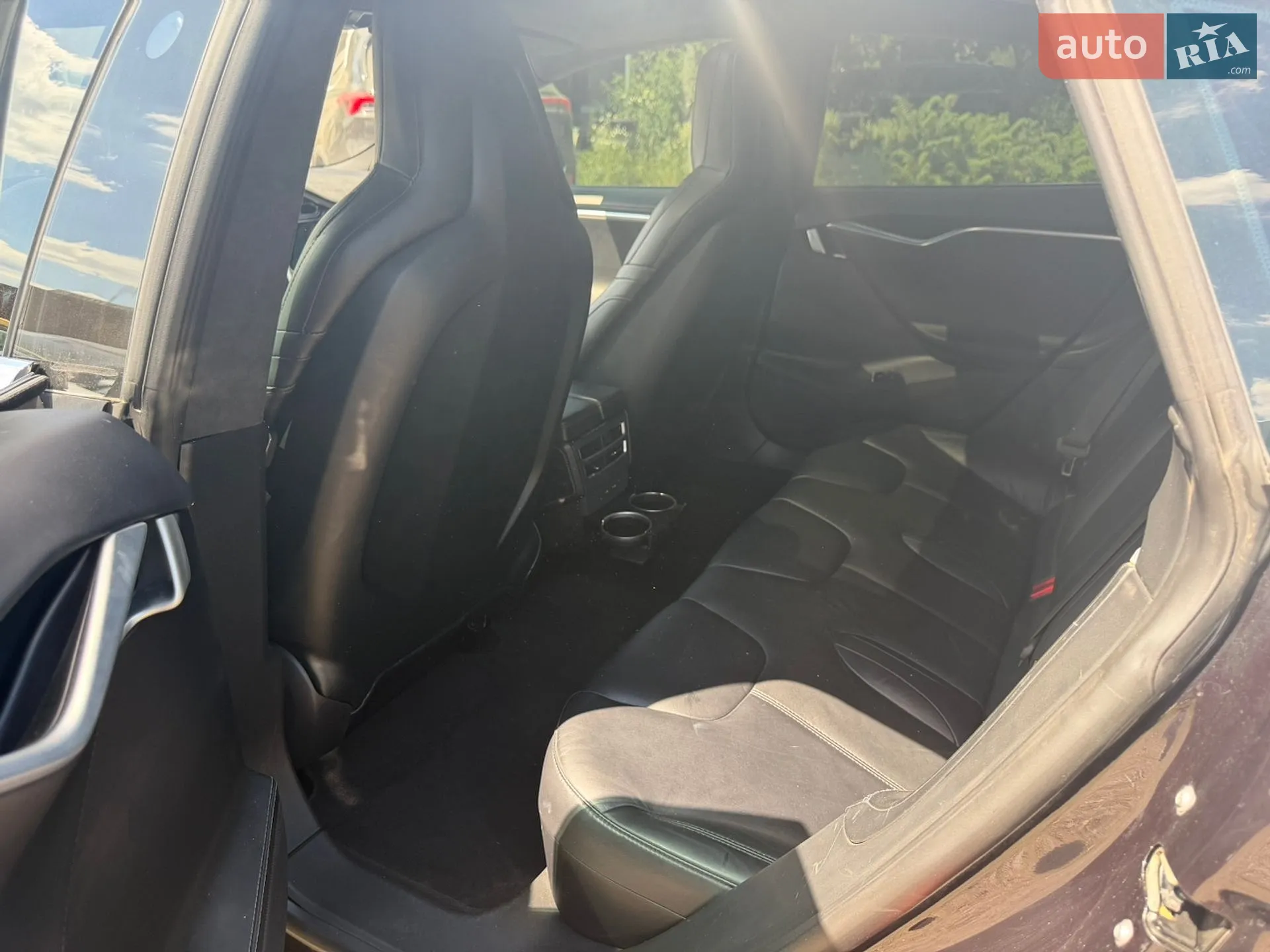 2016 Tesla Model S - мініатюра 3