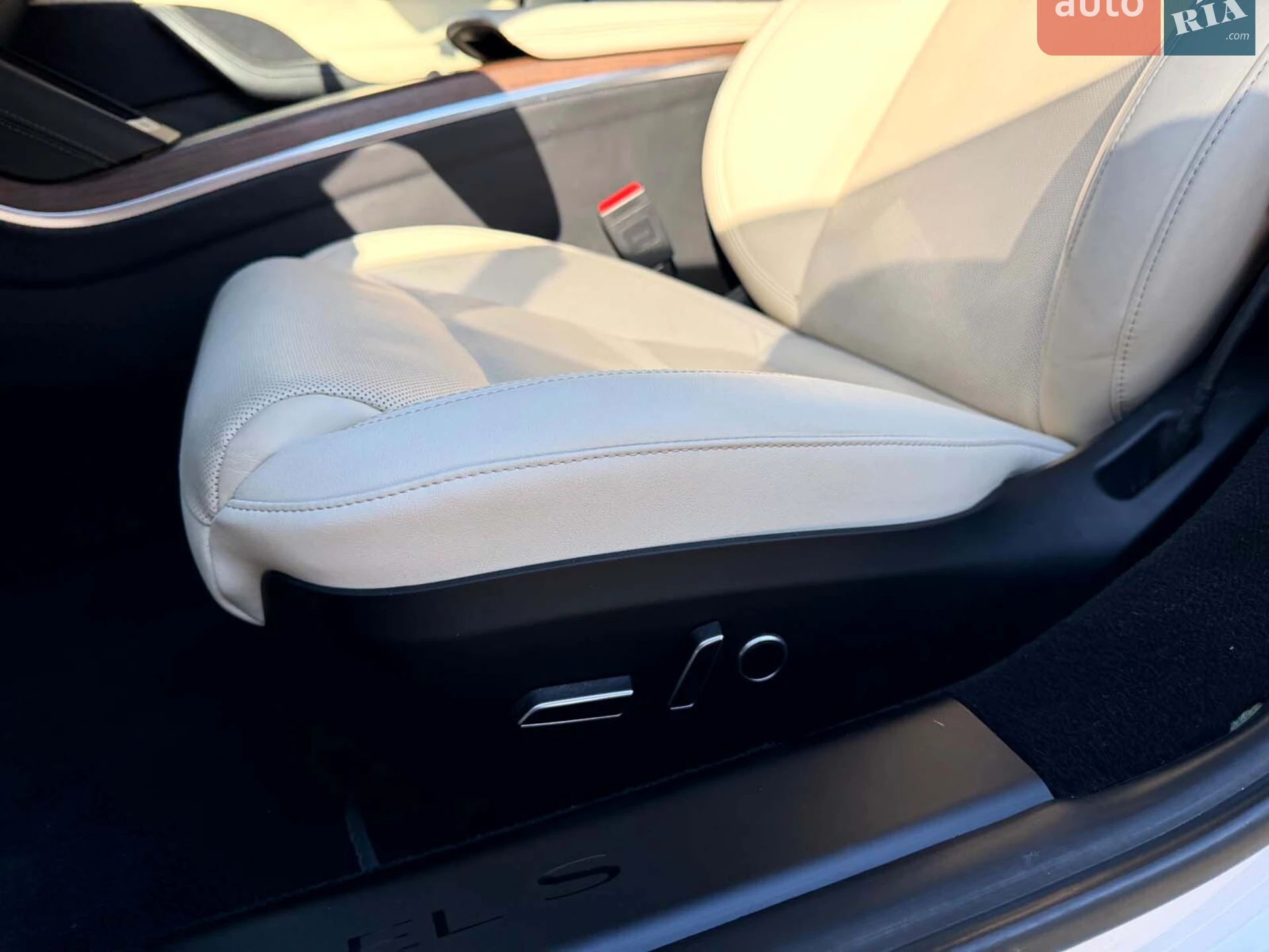 2022 Tesla Model S - мініатюра 25