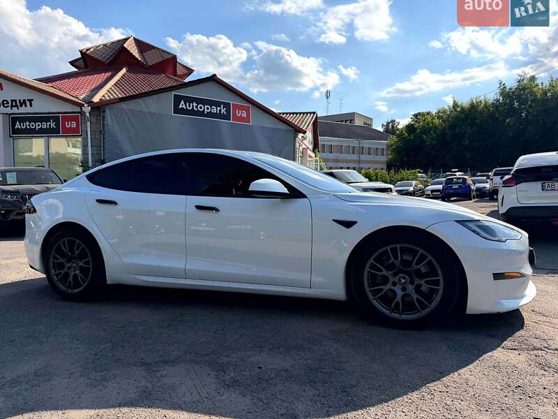 Ліфтбек Tesla Model S 2022 в Вінниці