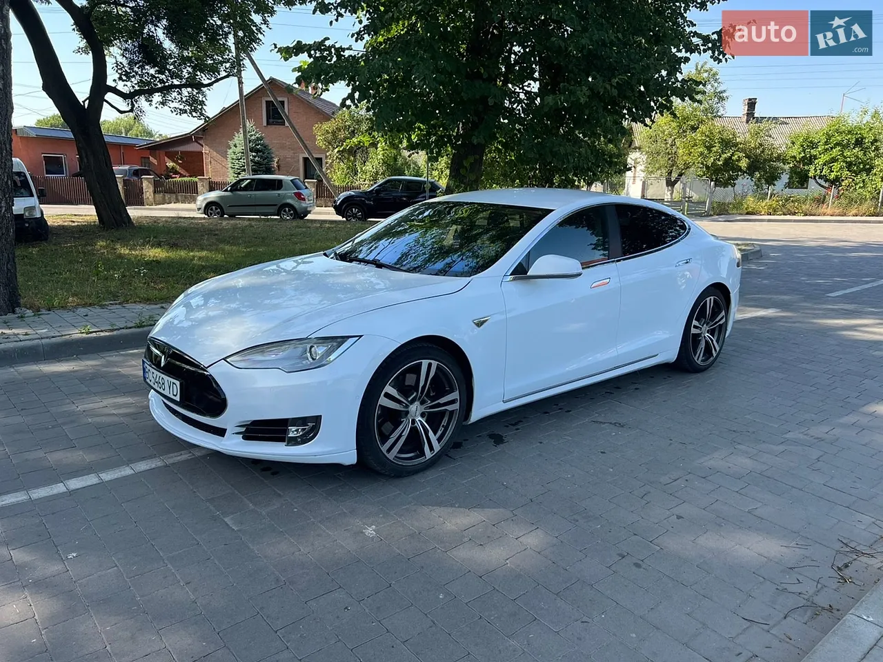 2015 Tesla Model S - мініатюра 12