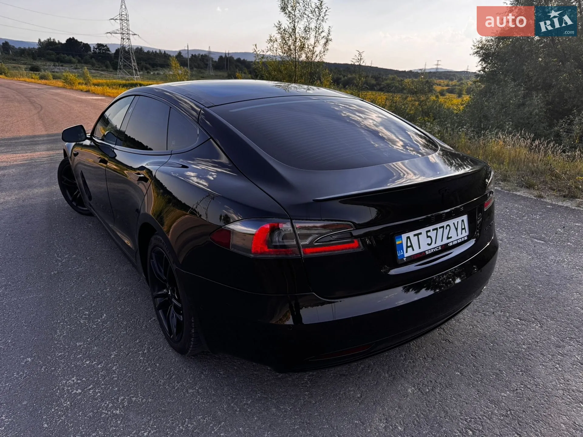 2018 Tesla Model S - мініатюра 8