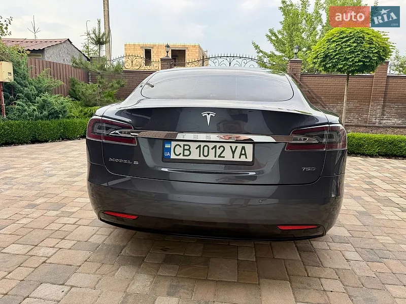 Tesla Model S 2018 VIN 5YJSA1E20JF297702 фото оголошення 11 з 115
