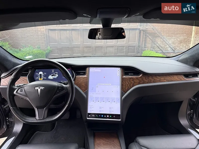 Tesla Model S 2018 VIN 5YJSA1E20JF297702 фото оголошення 54 з 115