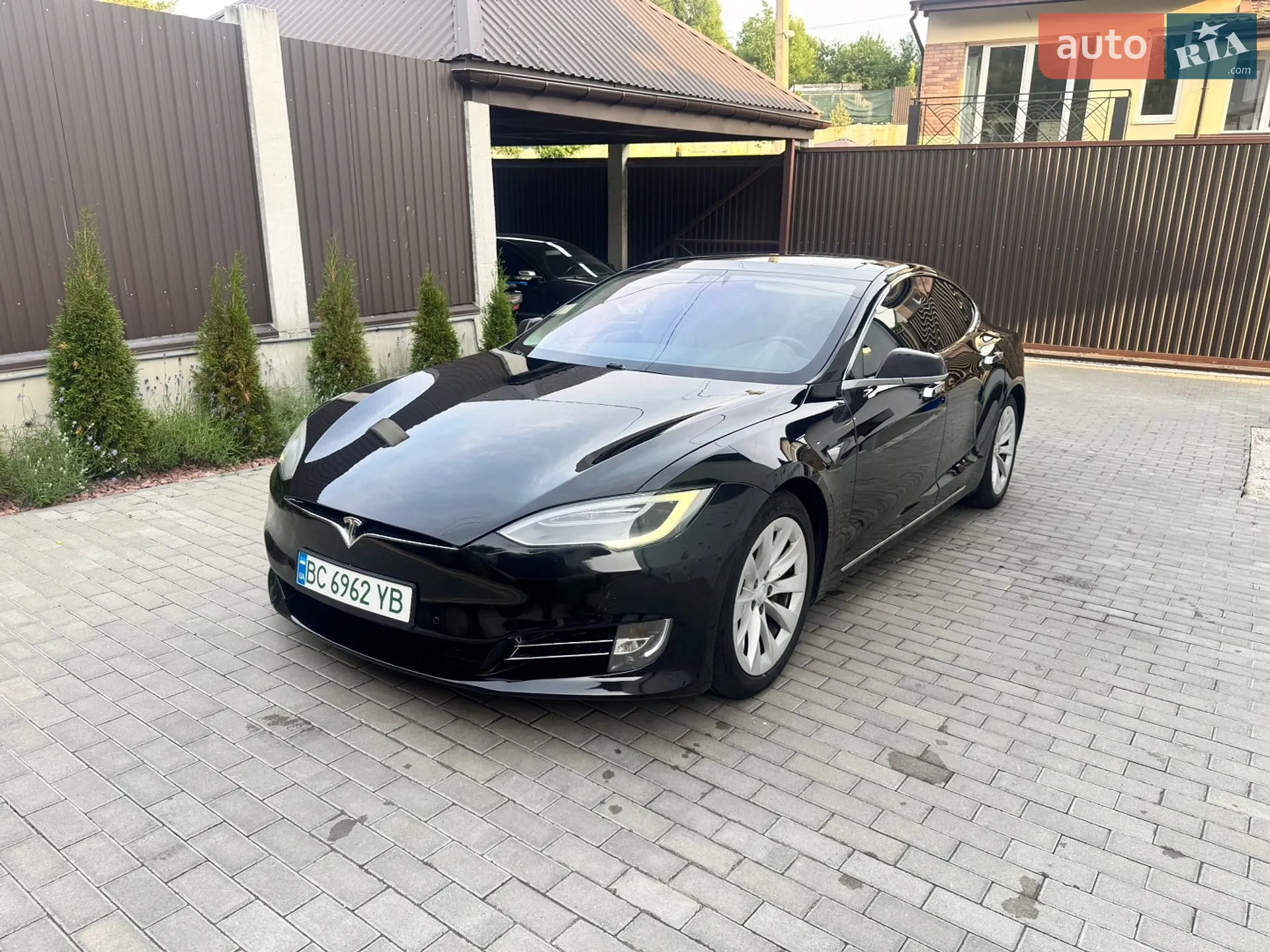 2016 Tesla Model S - фото 1