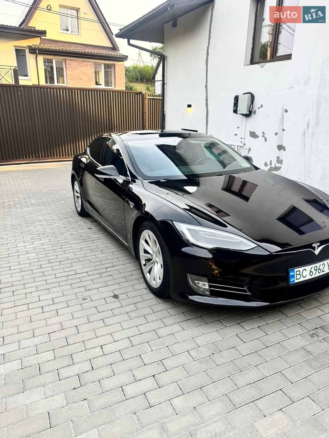 2016 Tesla Model S - мініатюра 2