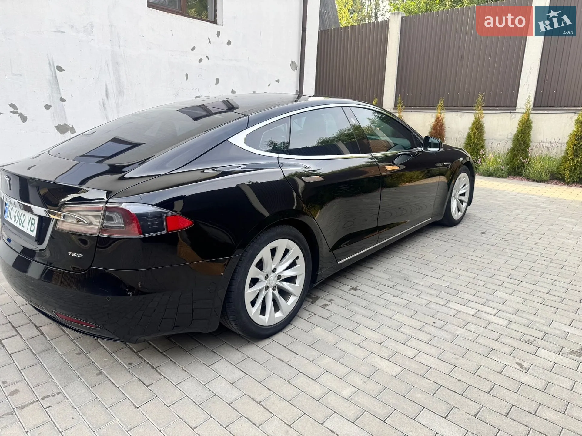 2016 Tesla Model S - мініатюра 4