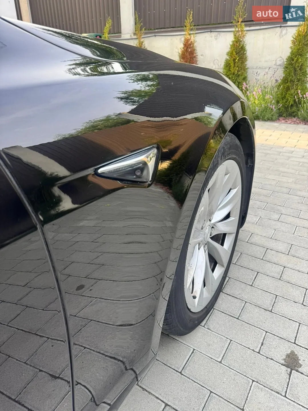 2016 Tesla Model S - мініатюра 9