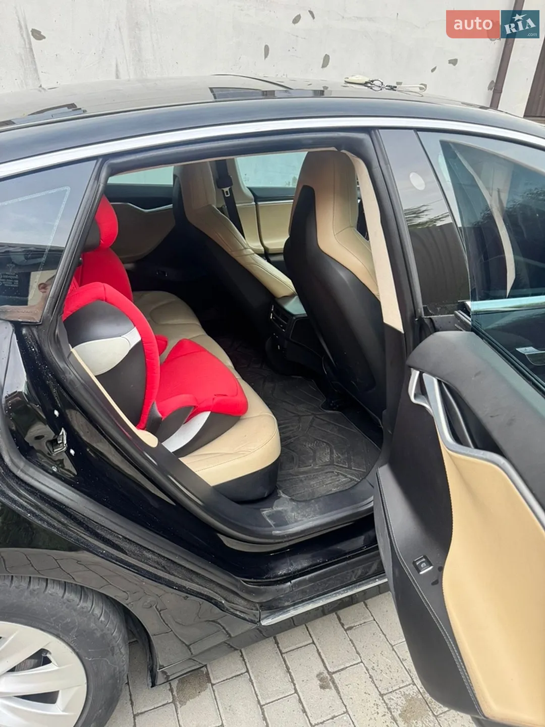 2016 Tesla Model S - мініатюра 18