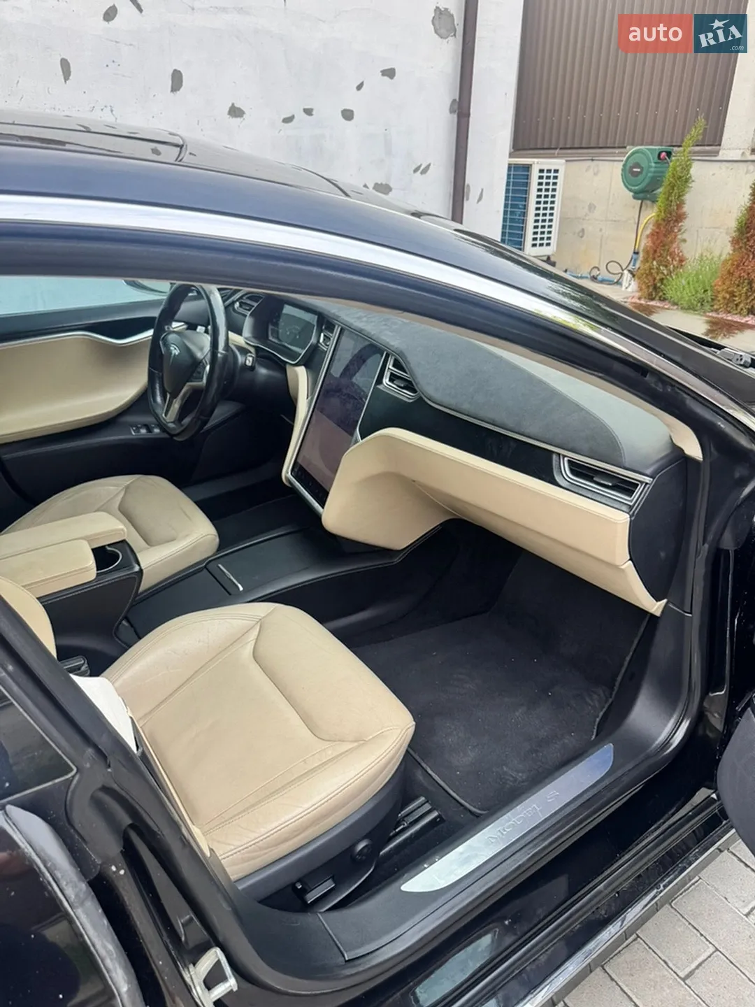 2016 Tesla Model S - мініатюра 19