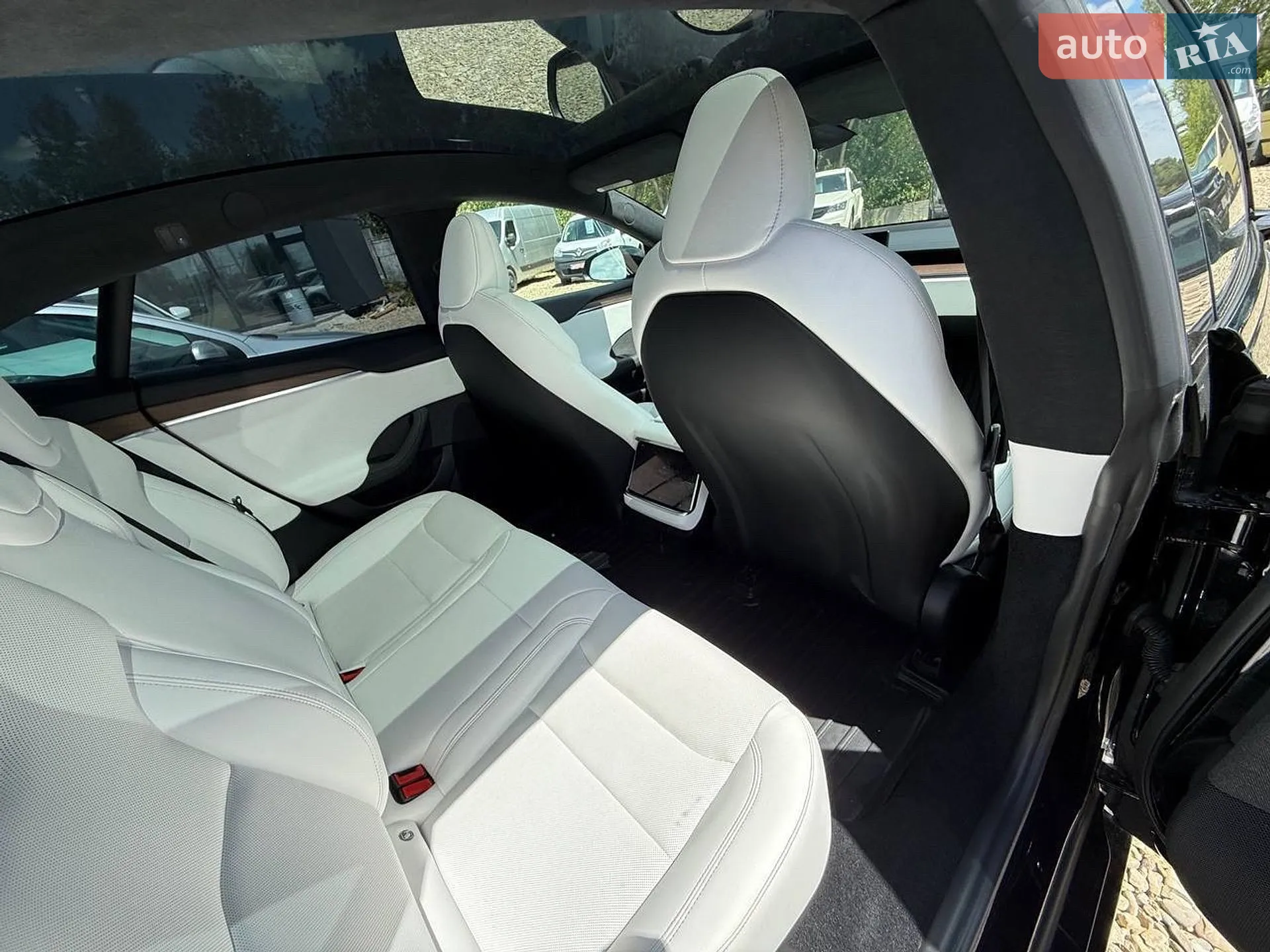 2023 Tesla Model S - мініатюра 39