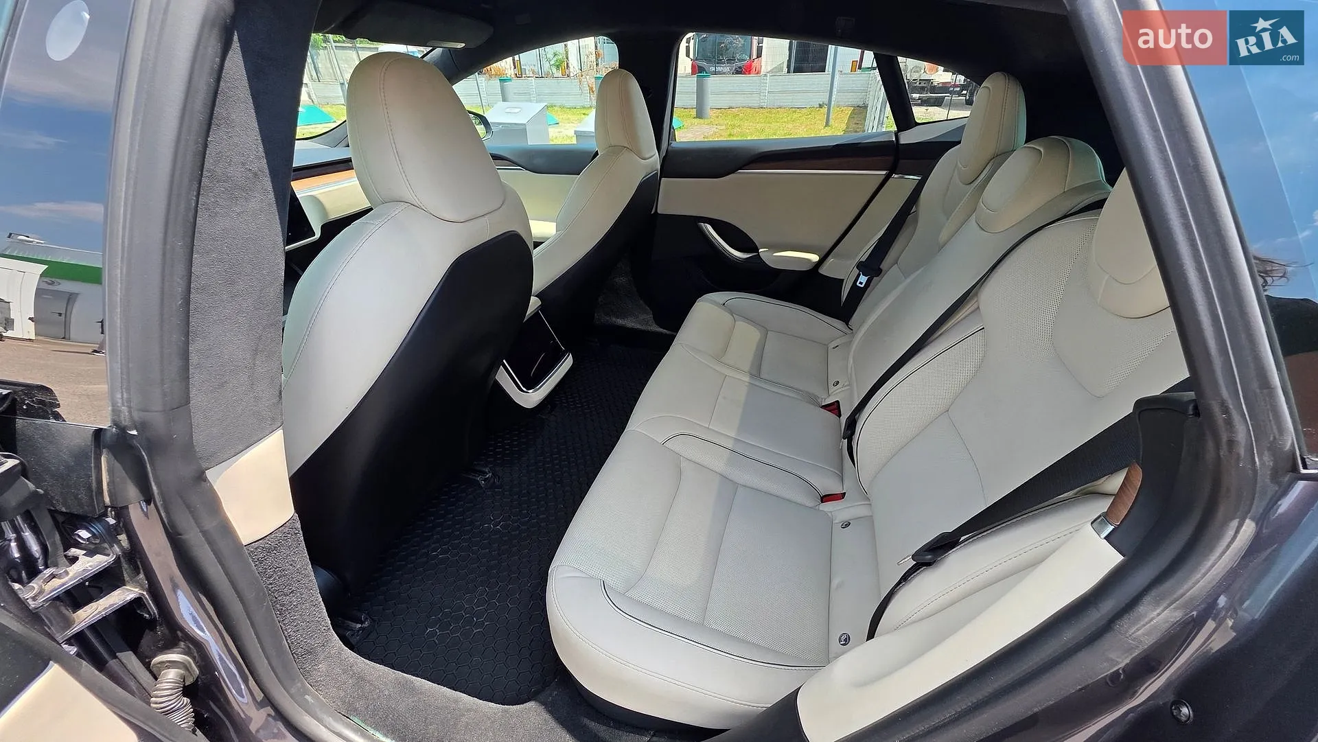 2021 Tesla Model S - мініатюра 27