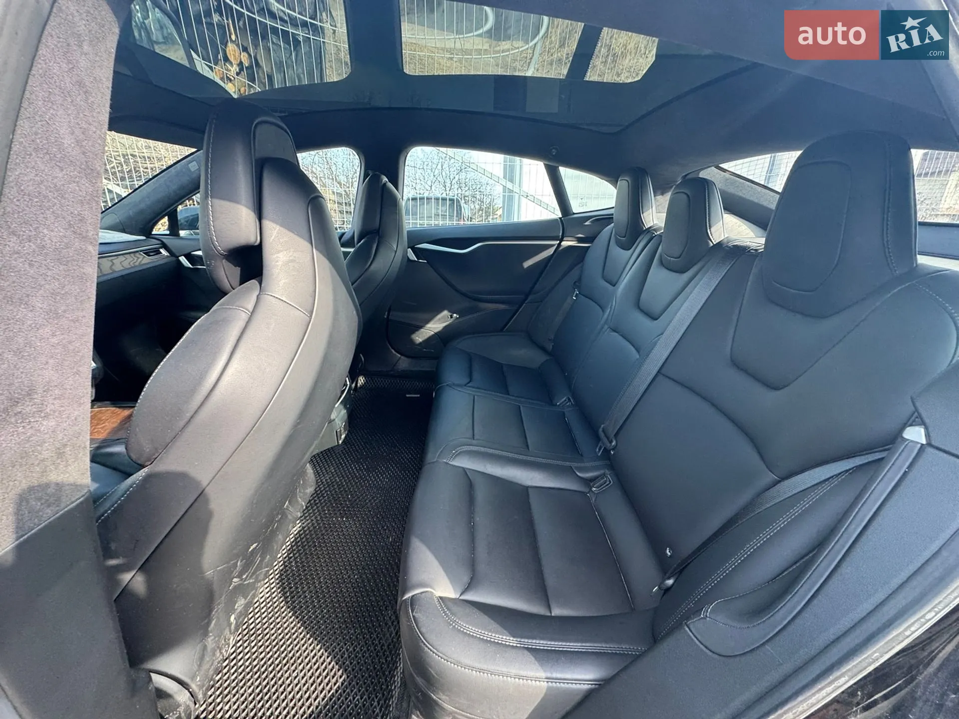 2017 Tesla Model S - мініатюра 13