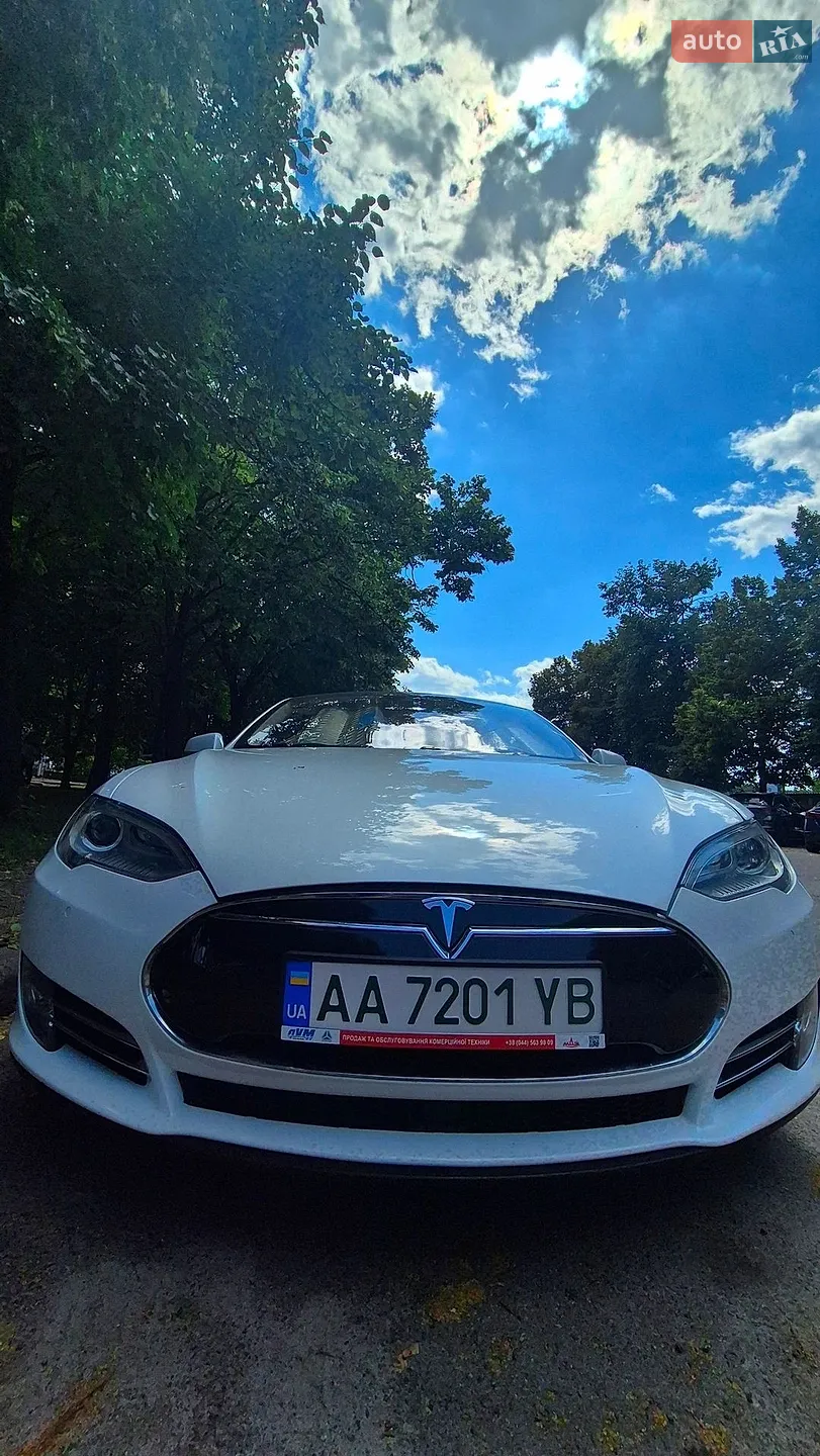 2015 Tesla Model S - мініатюра 6