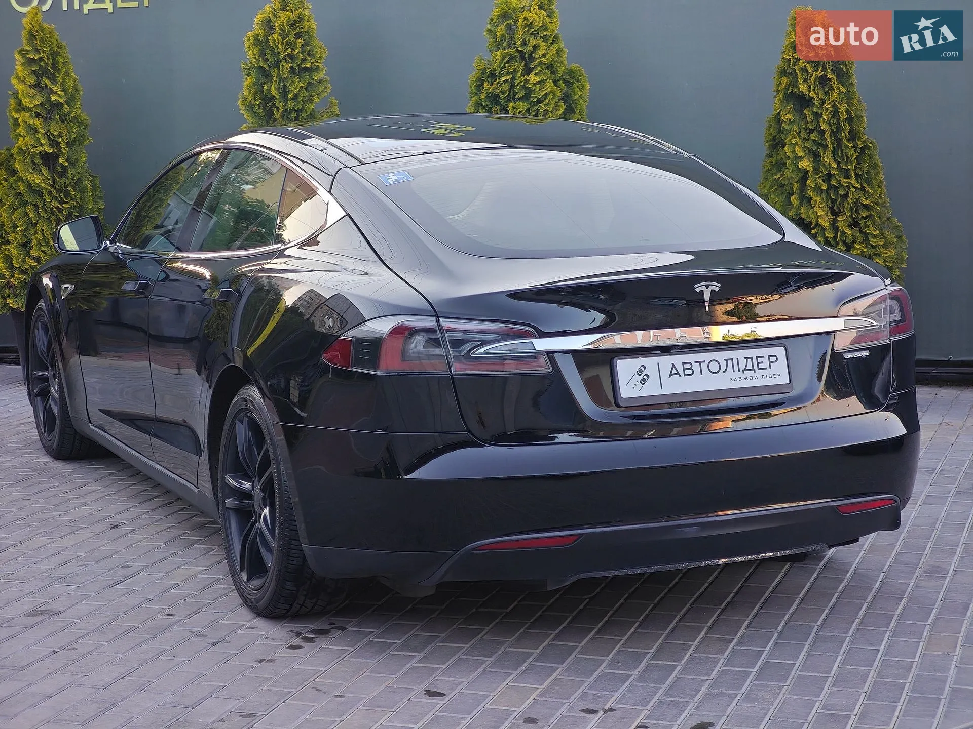 2013 Tesla Model S - мініатюра 15